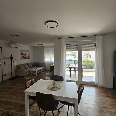 Asi Apartment